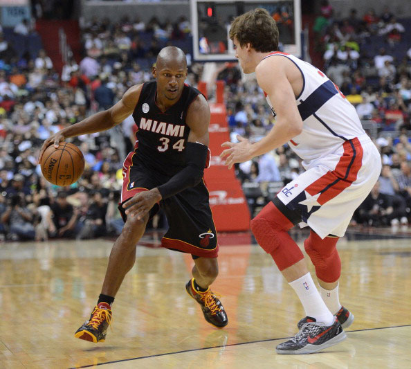 发球员的热 发球员的热