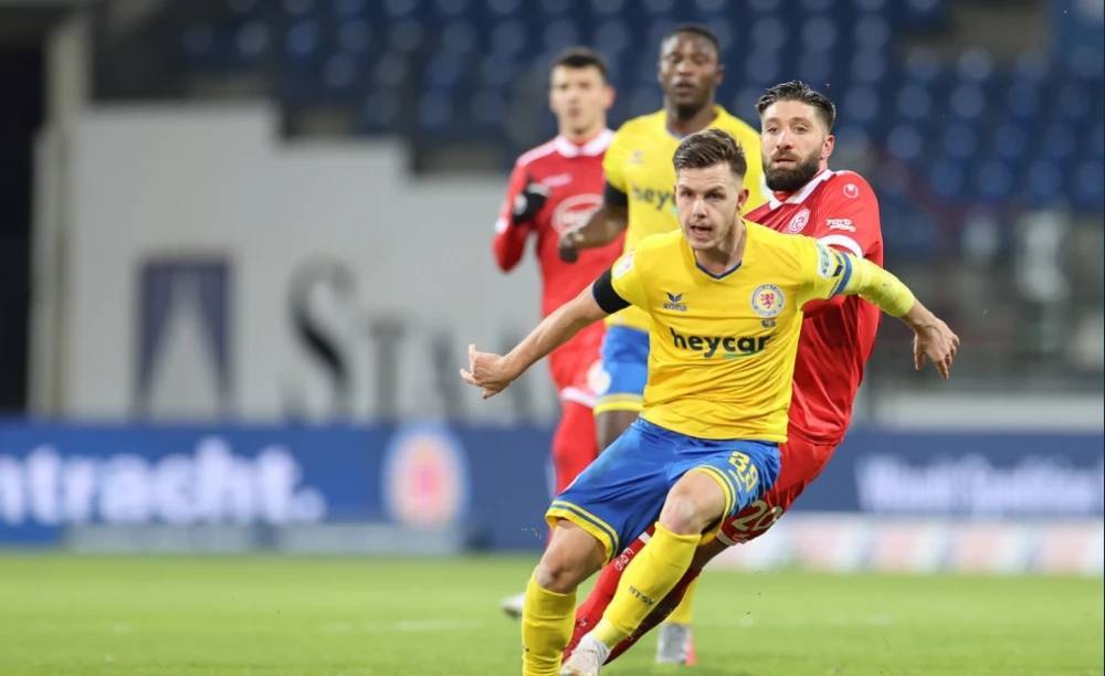 不轻言放弃 不轻言放弃