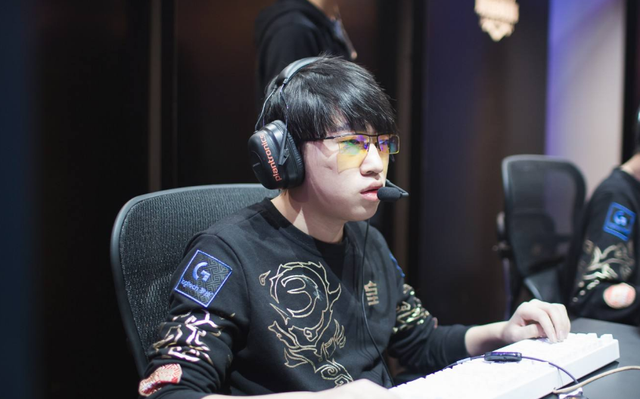 你需要我继 你需要我继